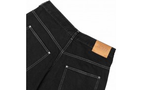 JACKER Baggy Short - Black- Short - Vue Poches